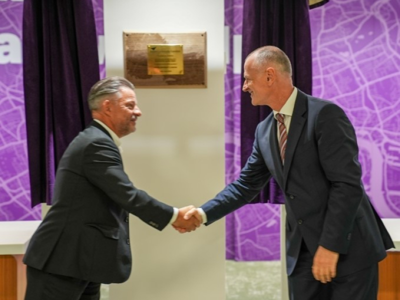 Aston University officially opens new London hub to develop future business and technology leaders