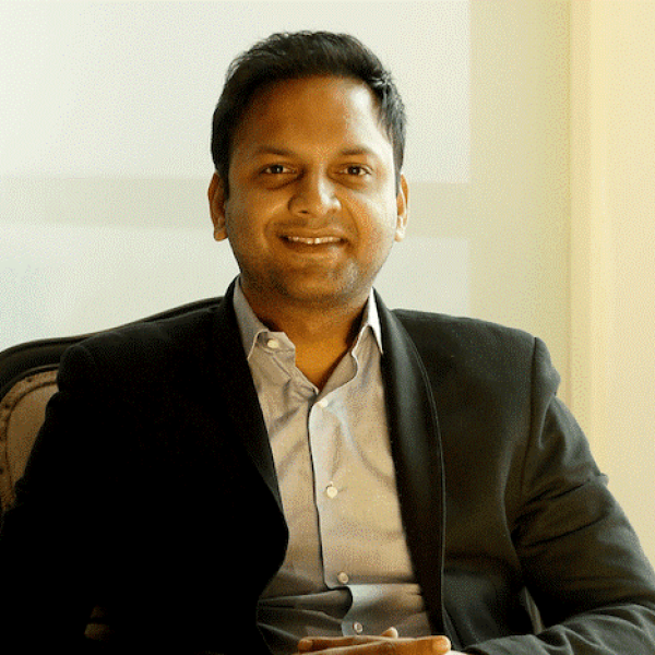 Vishnu Mohta International Business graduate